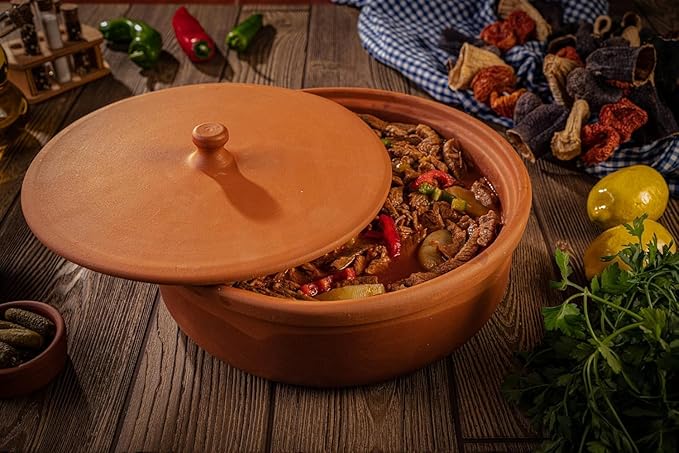 طنجرة فخار فلسطينية تراثية بغطاء - صناعة يدوية من الطين الطبيعي حرفيون فلسطينيون