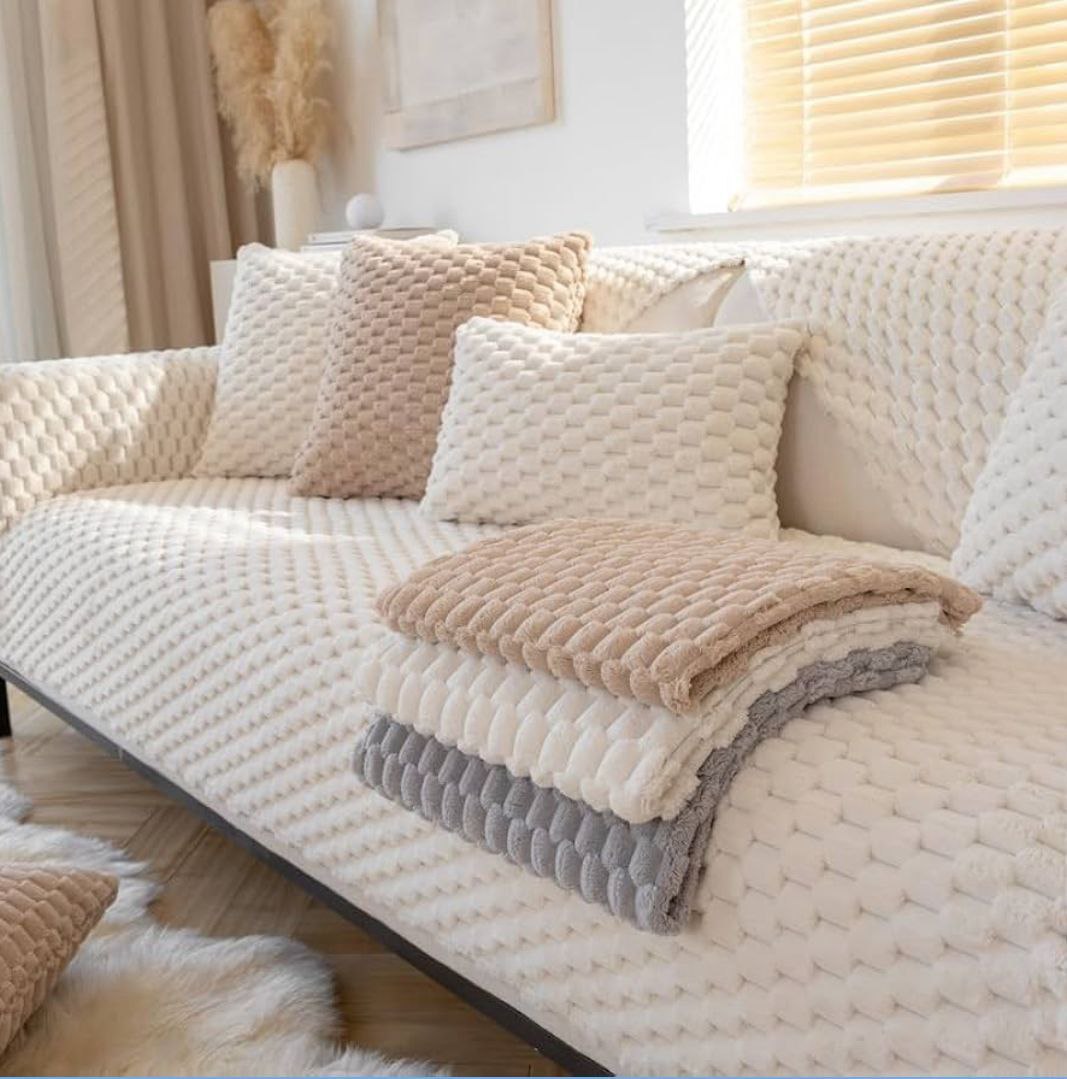 طقم كنب فرو الكرات الفاخر - تحفة شتوية لمنزلك Palestine -Global Market