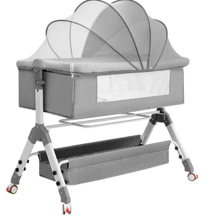 سرير أطفال مميز